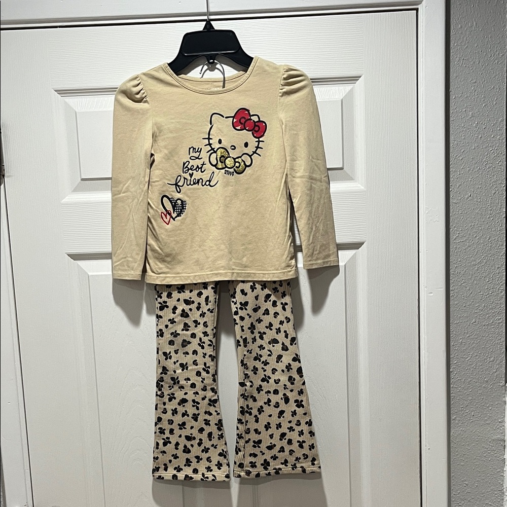Adorable Hello Kitty Kids Set- Cream and Black